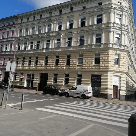 Apartment Tulip - 4 Ze Wspolna Lazienka I Kuchnia Szczecin