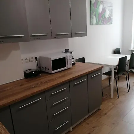 Apartmán Tulip - 4 Ze Wspolna Lazienka I Kuchnia *