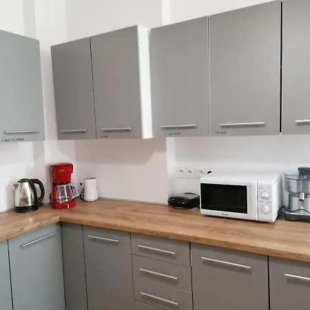 Tulip - 4 Ze Wspolna Lazienka I Kuchnia Apartmán Štetín