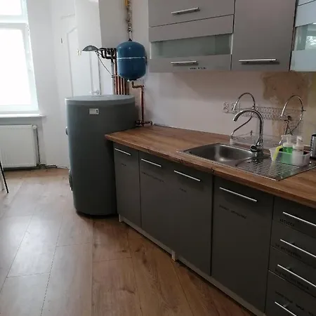 Apartmán Tulip - 4 Ze Wspolna Lazienka I Kuchnia