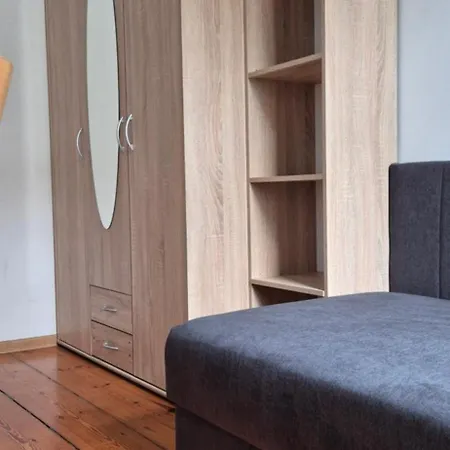 Apartment Tulip - 4 Ze Wspolna Lazienka I Kuchnia *