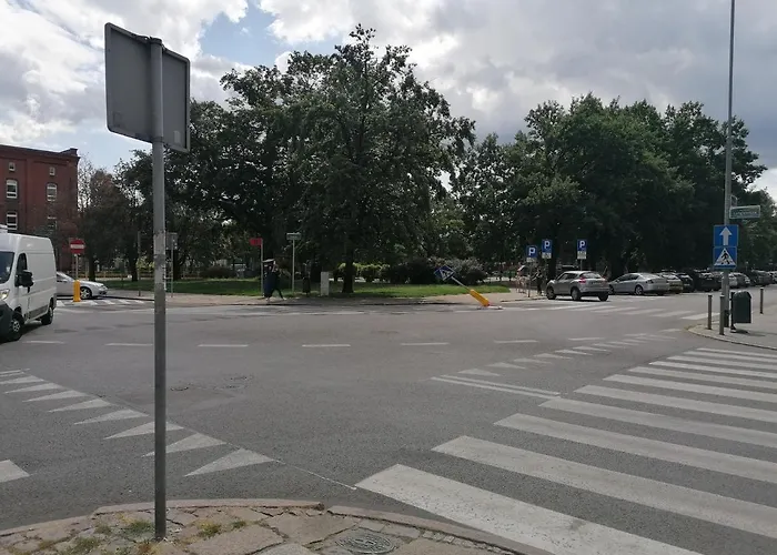 Apartamento Tulip - 4 Ze Wspolna Lazienka I Kuchnia