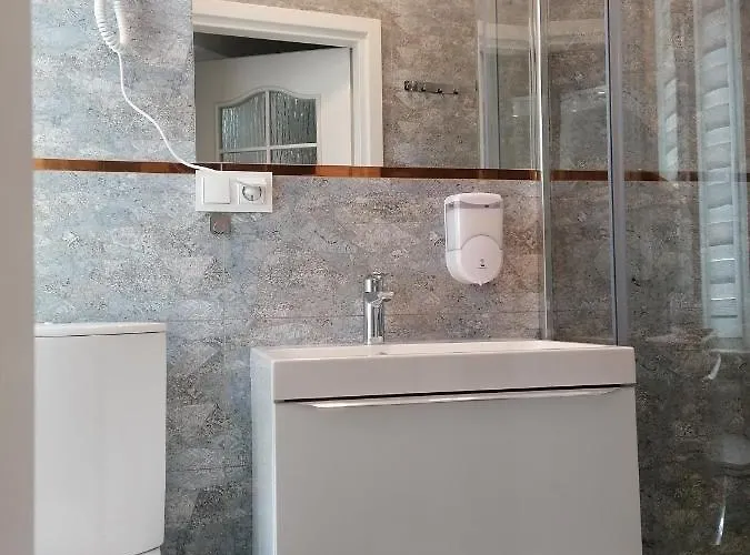 Tulip - 4 Ze Wspolna Lazienka I Kuchnia * Szczecin