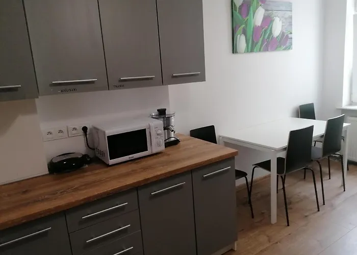 Apartamento Tulip - 4 Ze Wspolna Lazienka I Kuchnia
